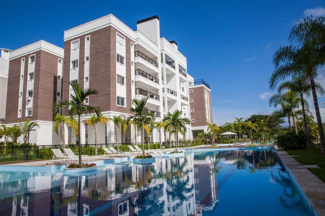Cobertura Beira Mar Com Piscinas, Academia, Quadra De Tenis E 4 Vagas De Garagem * Florianopolis
