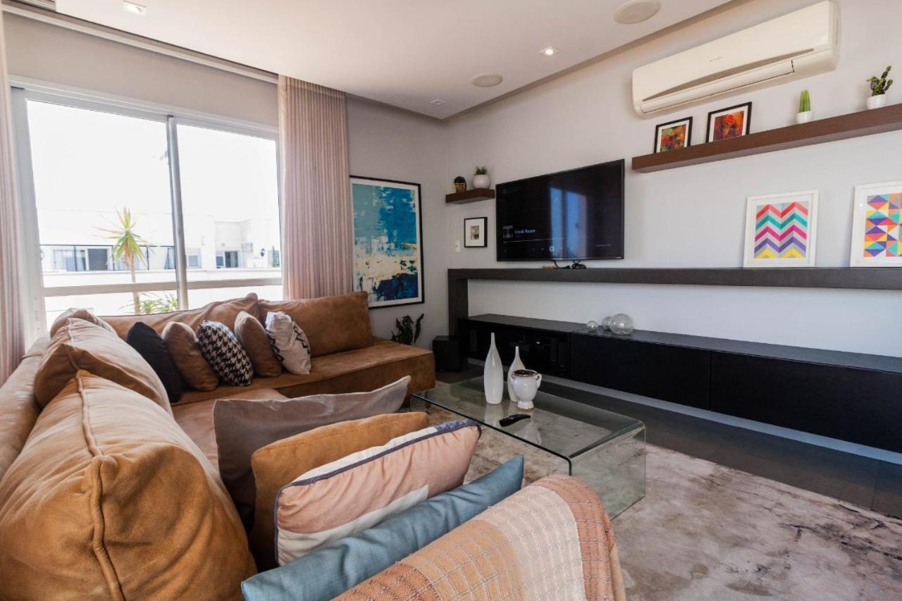 Cobertura Beira Mar Com Piscinas, Academia, Quadra De Tenis E 4 Vagas De Garagem Apartamento