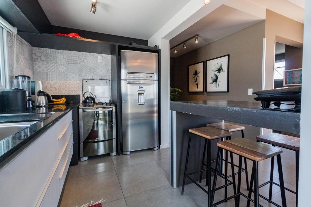 Cobertura Beira Mar Com Piscinas, Academia, Quadra De Tenis E 4 Vagas De Garagem Apartamento *
